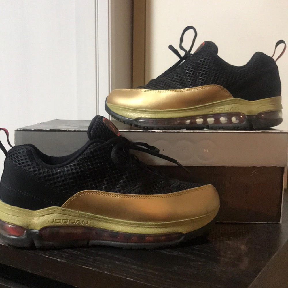 Nike Air Jordan Comfort Air Max 12